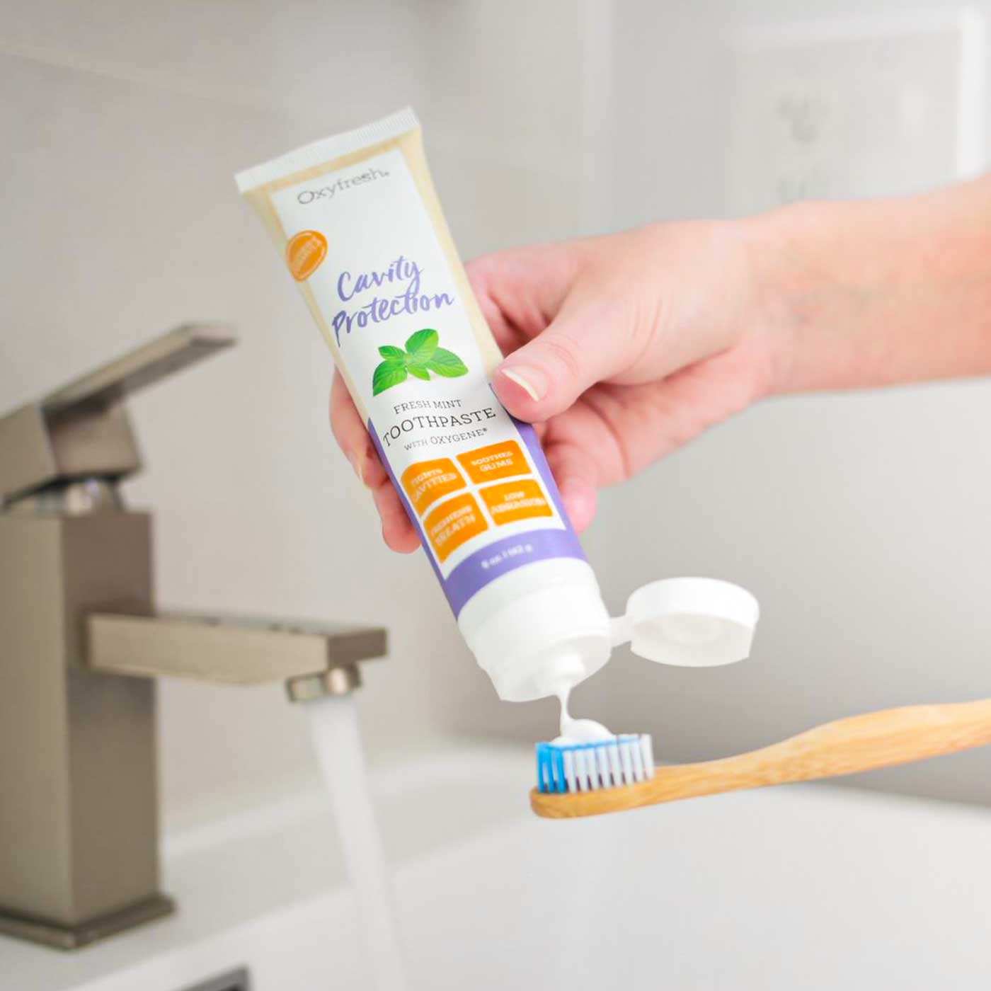 oxyfresh-bamboo-eco-friendly-toothbrush